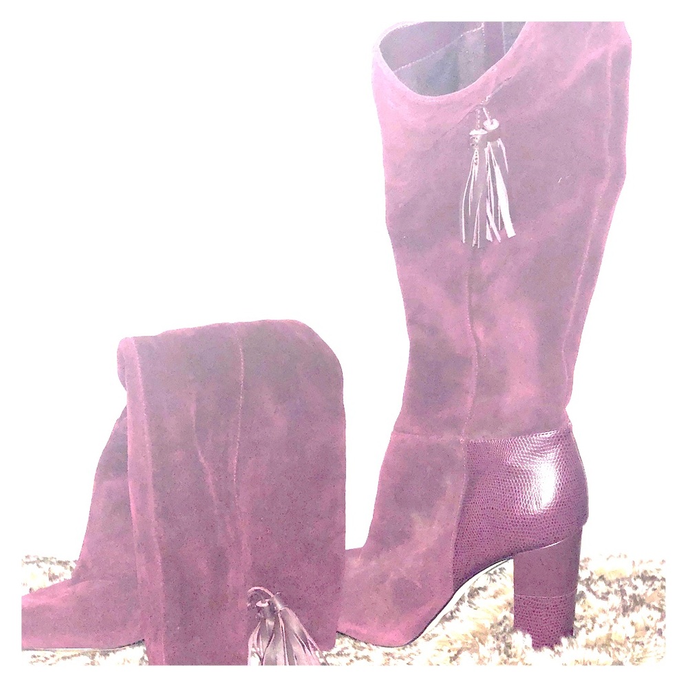 White House black market suede boots.